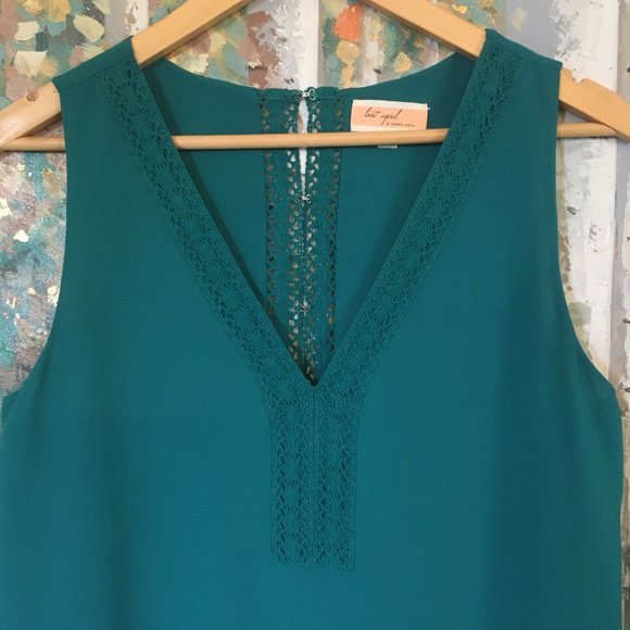 Lost April Teal Crochet Trim Tunic Tank Top - Picture 5 of 16